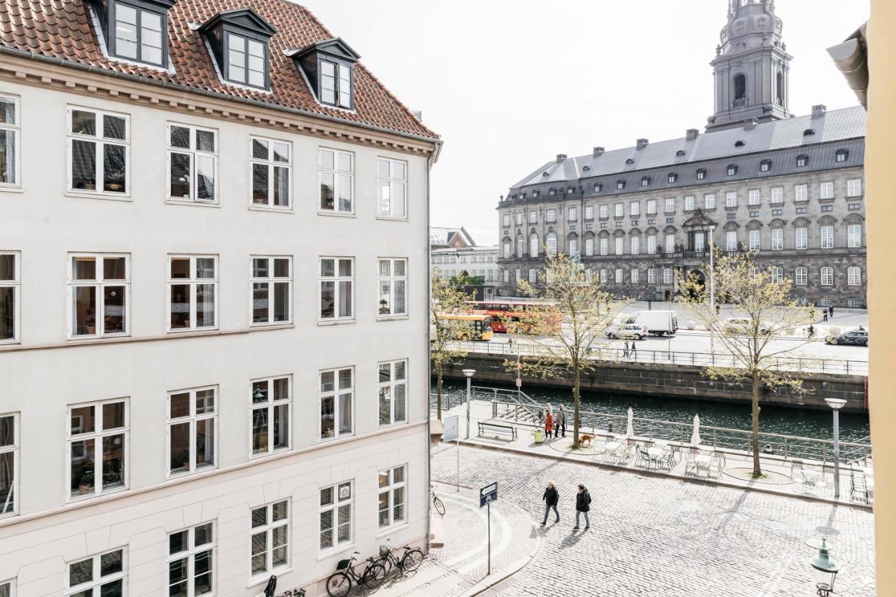 Large Apartment With Canal View In Central Cph City Копенхаген Екстериор снимка
