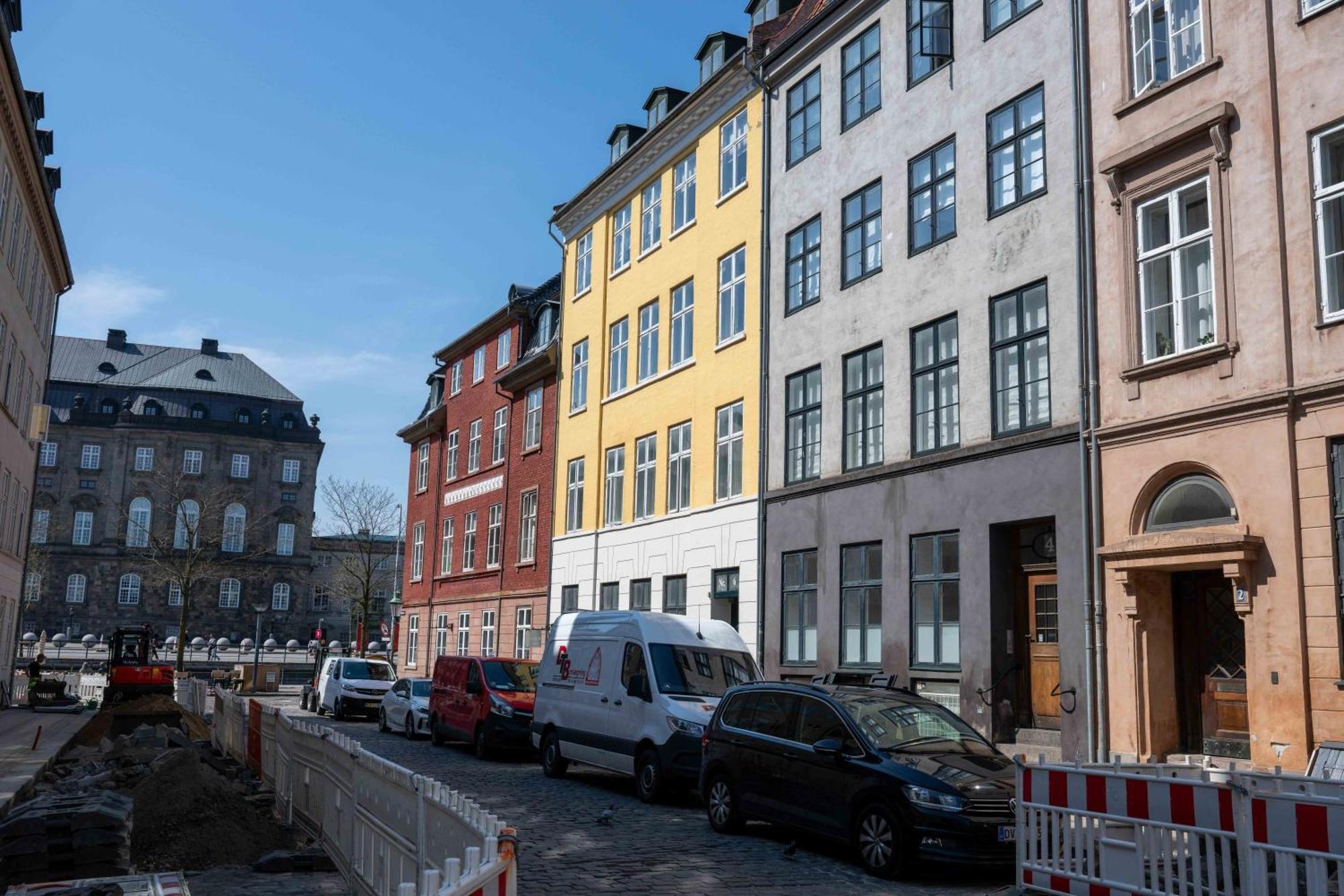 Large Apartment With Canal View In Central Cph City Копенхаген Екстериор снимка
